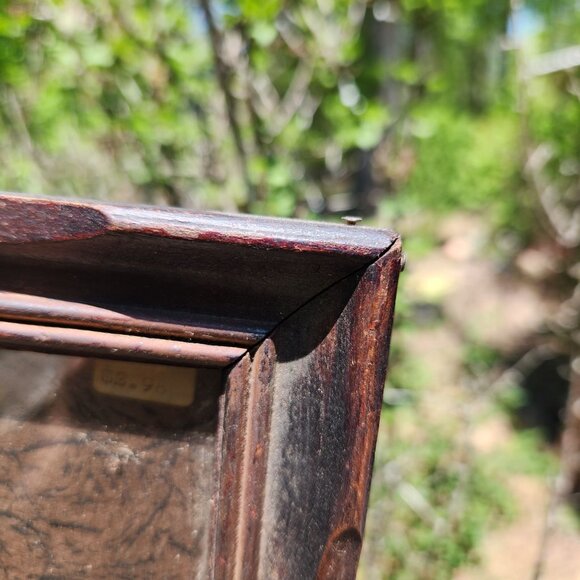 Antique Wooden Swinging Tabletop Picture Frame With Glass Pane, brass finials De - Picture 5 of 12